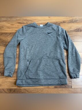 Nike Therma-Fit Fleece Training Crewneck Sweatshirt Grey Men’s Sz Medium